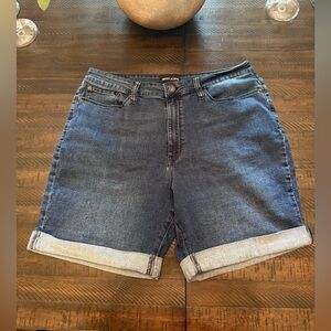 DKNY Blue Jean Shorts EUC